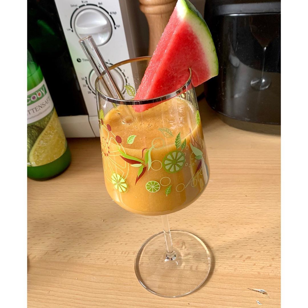 Alcohol-Free Earl Grey Mango Punch