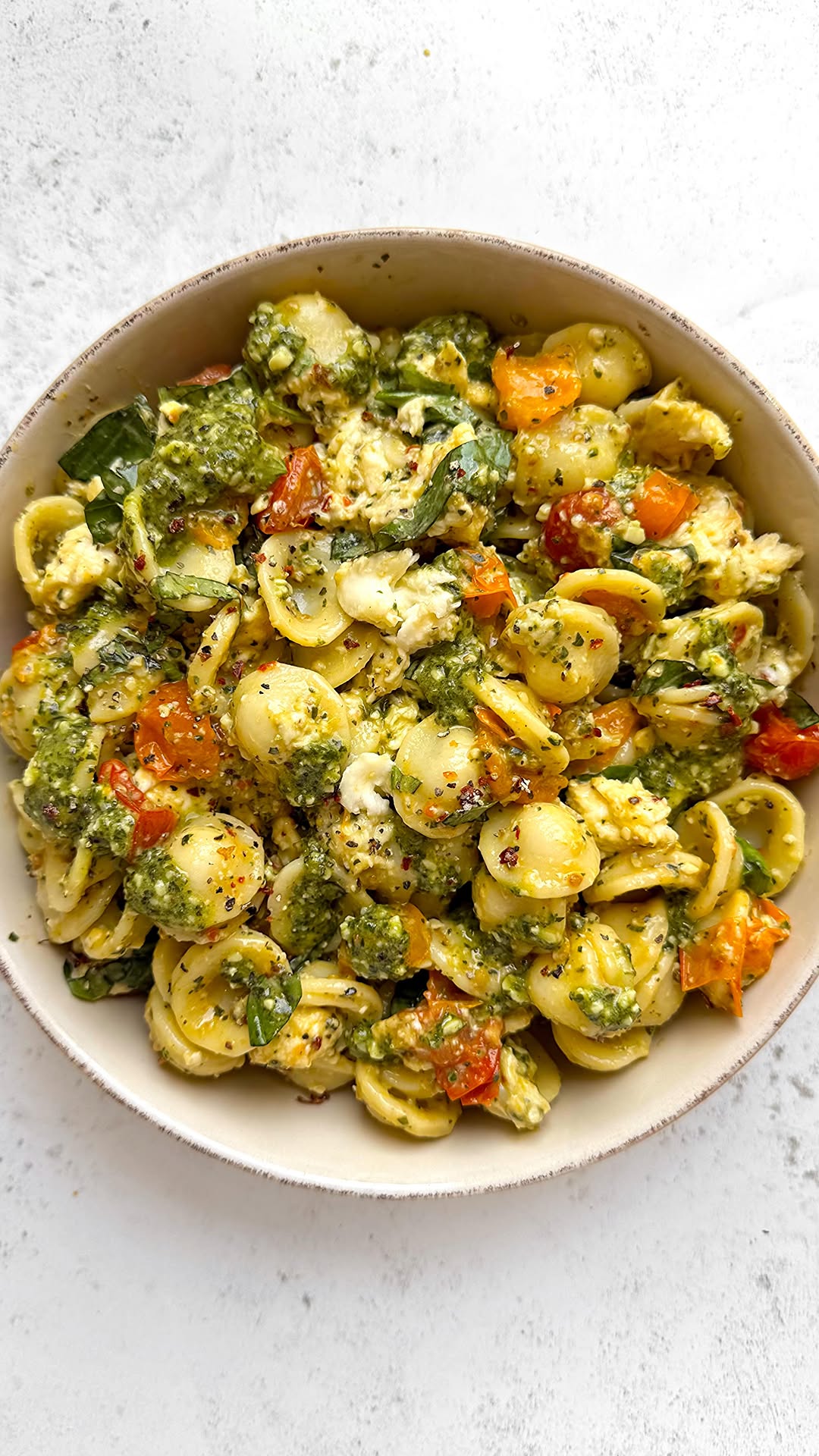 Caprese Style Pesto Pasta Salad