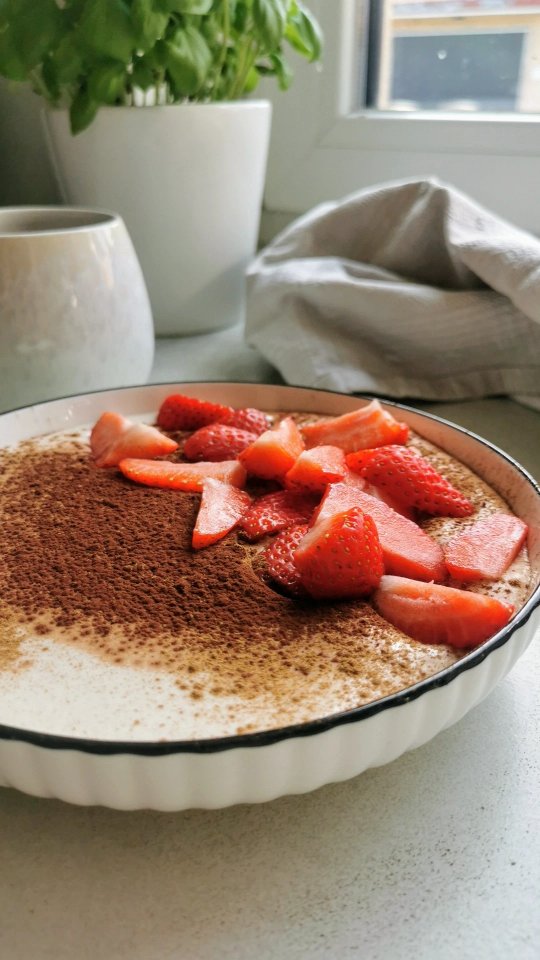 Protein-Packed Cottage Cheese Breakfast Bowl