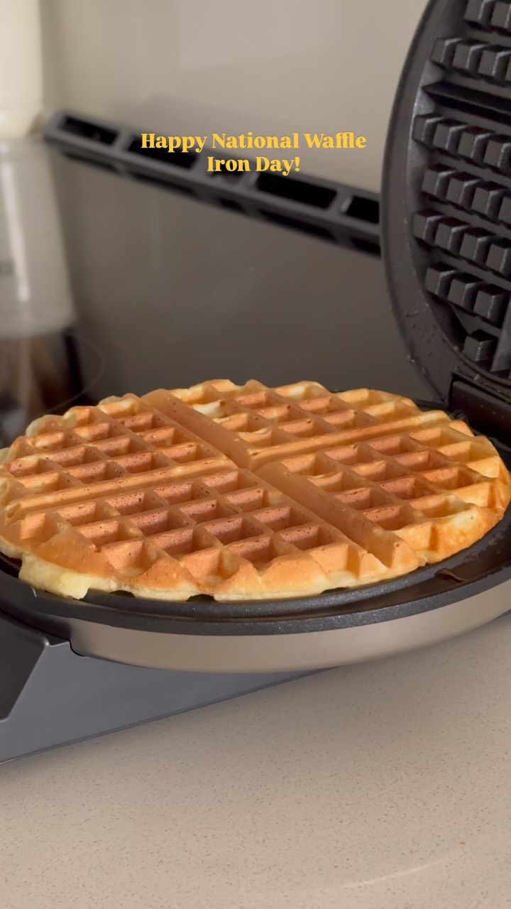 Golden Crispy Buttermilk Waffles