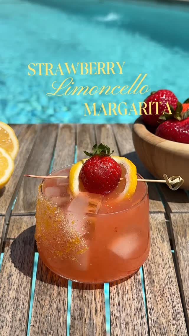 Easy Strawberry Limoncello Margarita Cocktail