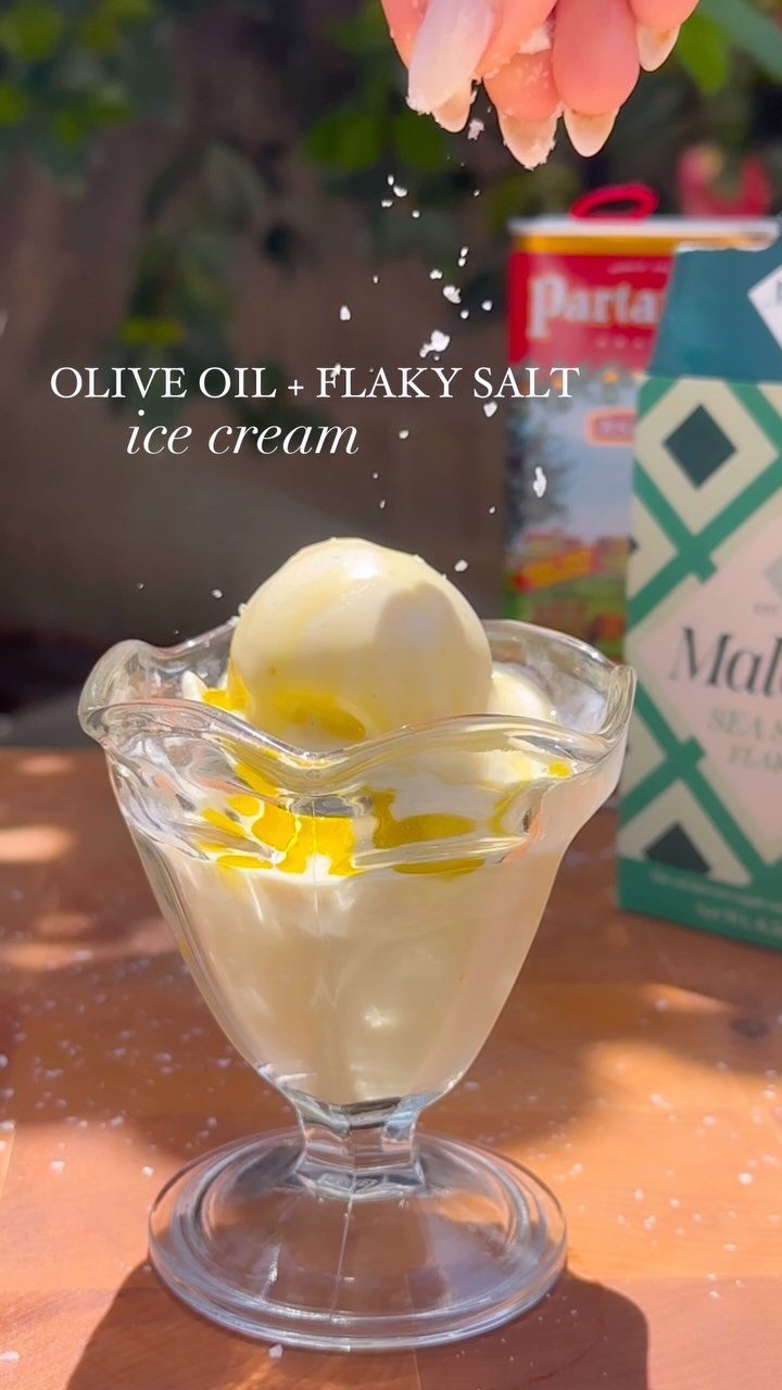 Vanilla Ice Cream with Olive Oil Drizzle and Breadcrumbs