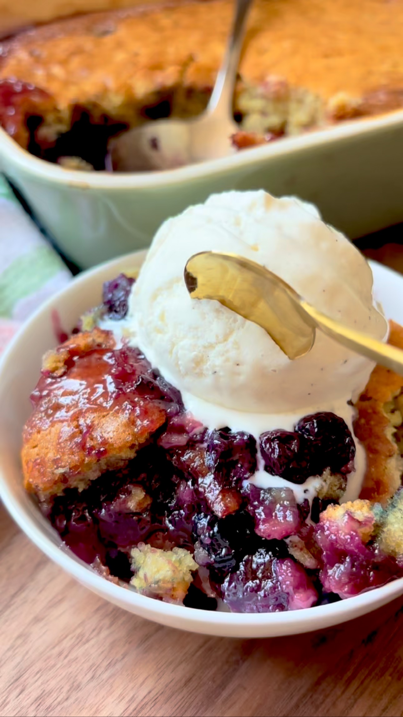 Berry Cherry Fruit Cobbler