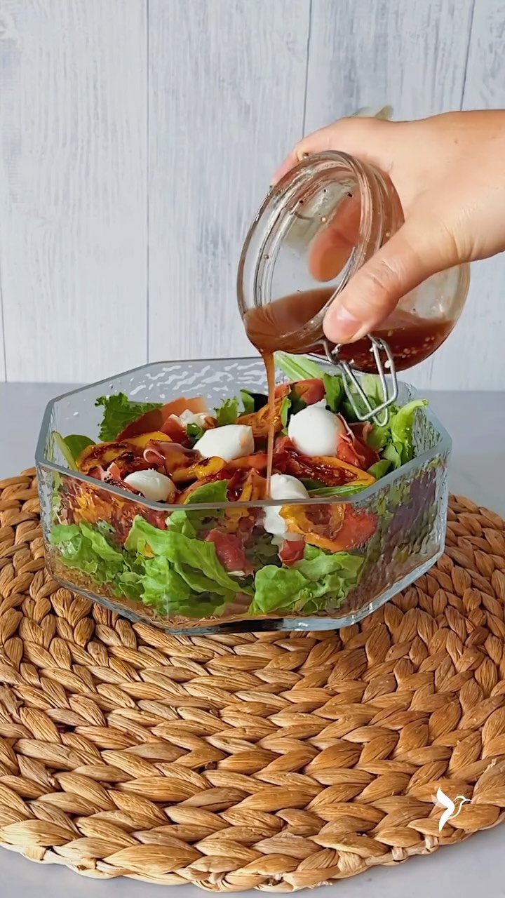 Grilled Peach Salad with Balsamic Dressing