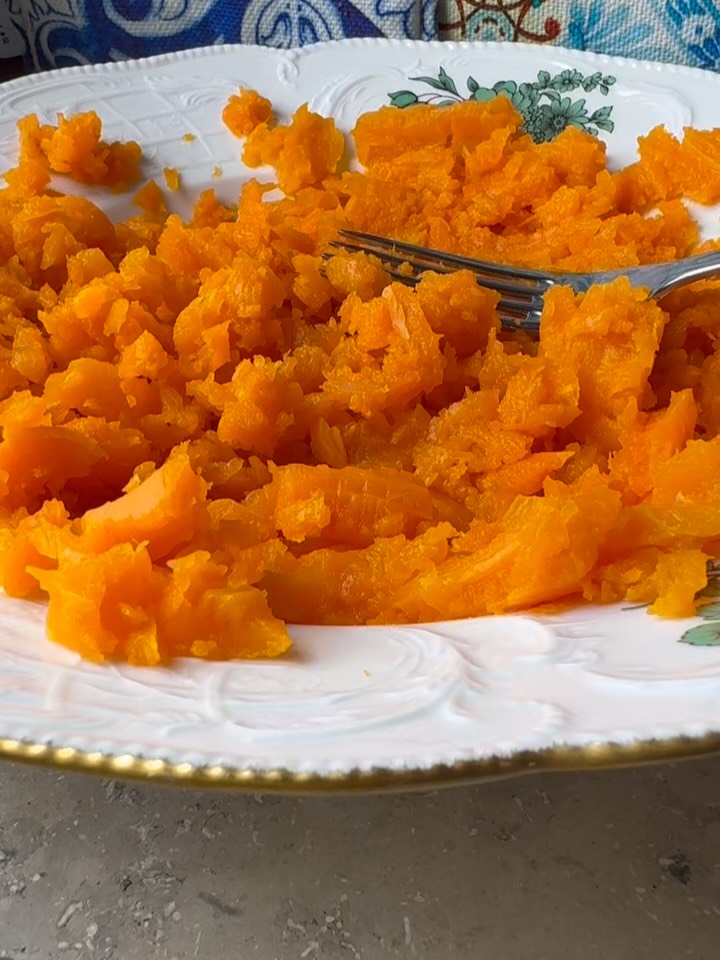 Creamy Mashed Potatoes with Carrots and Crispy Zucchini Blossoms