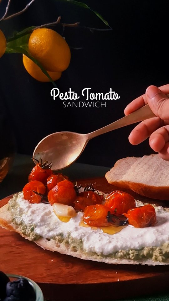 Pesto and Roasted Tomato Sandwich