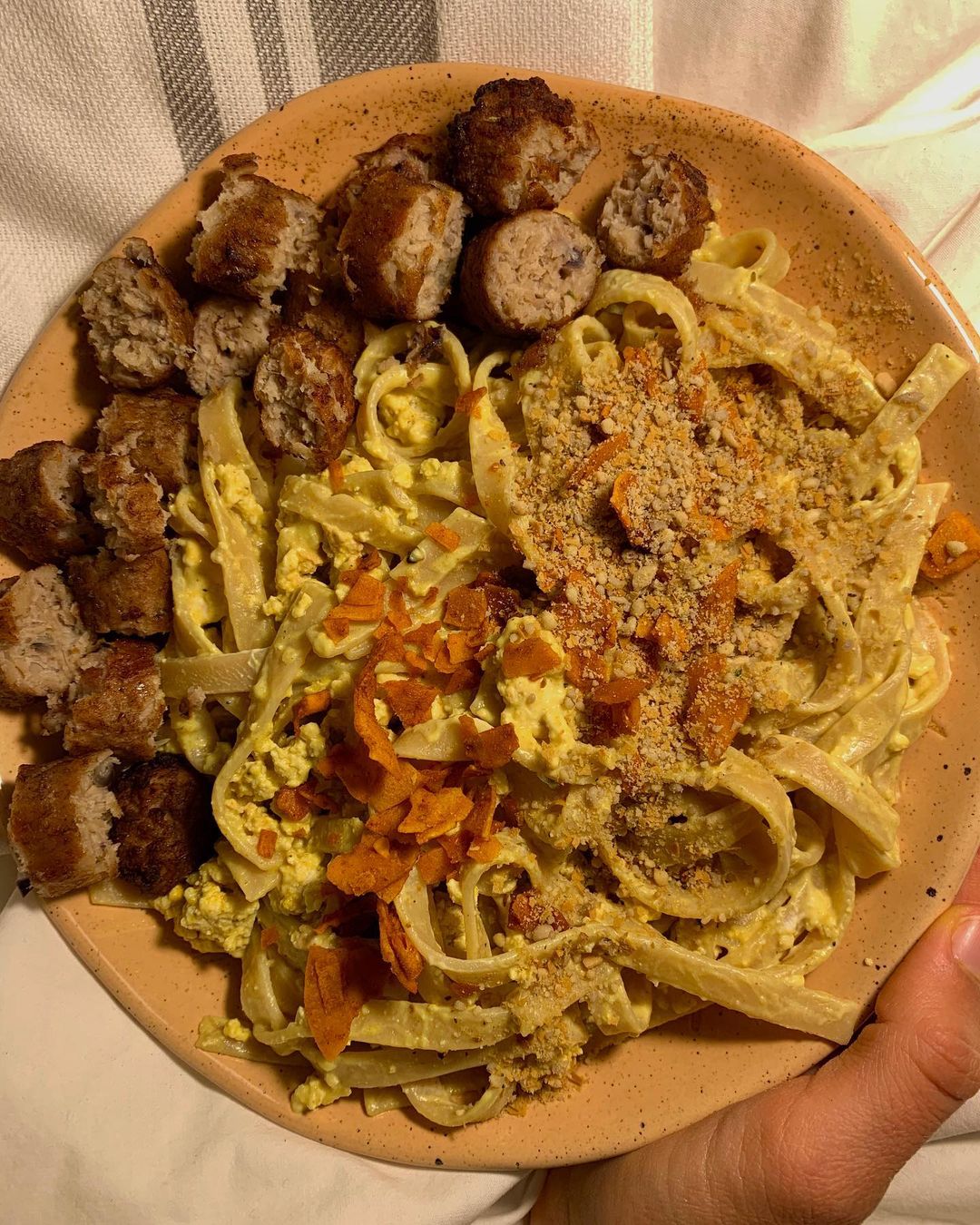 THE BEST EASY VEGAN CARBONARA