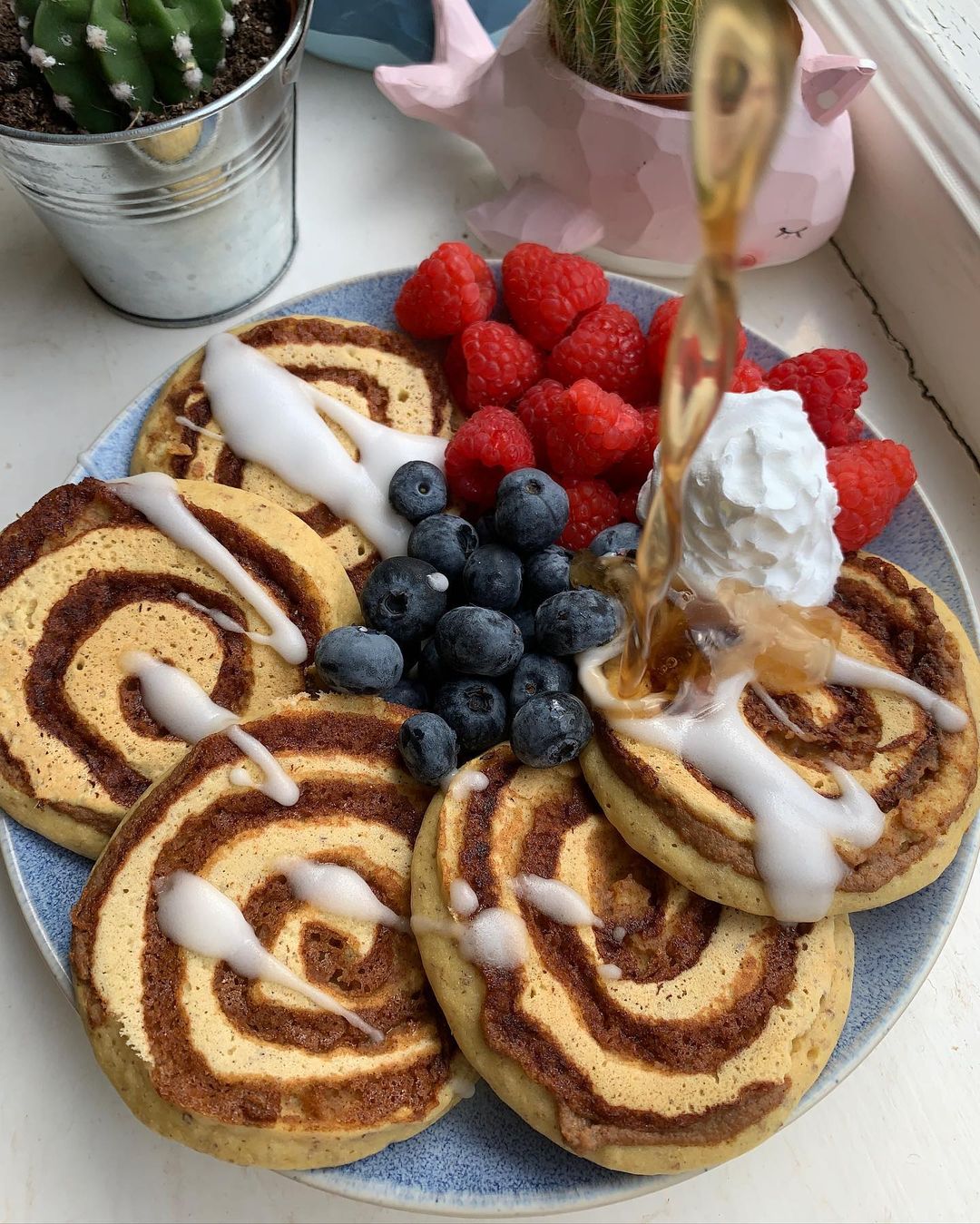 Vegan Cinnamon Roll Protein Pancakes