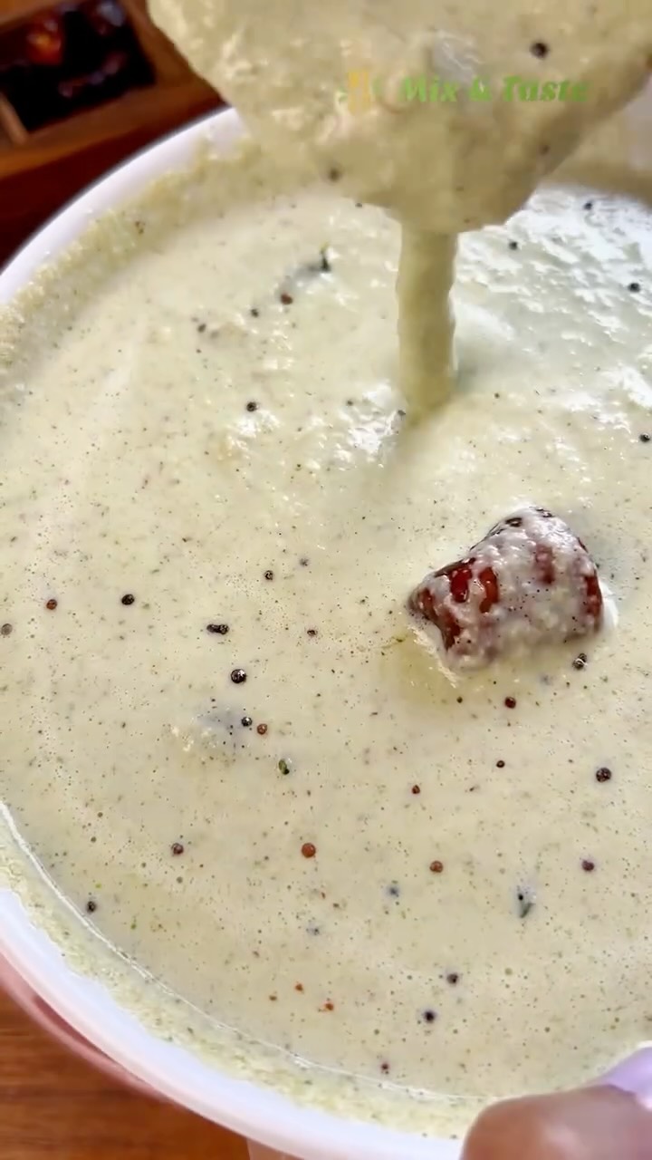 South Indian Coconut Chutney