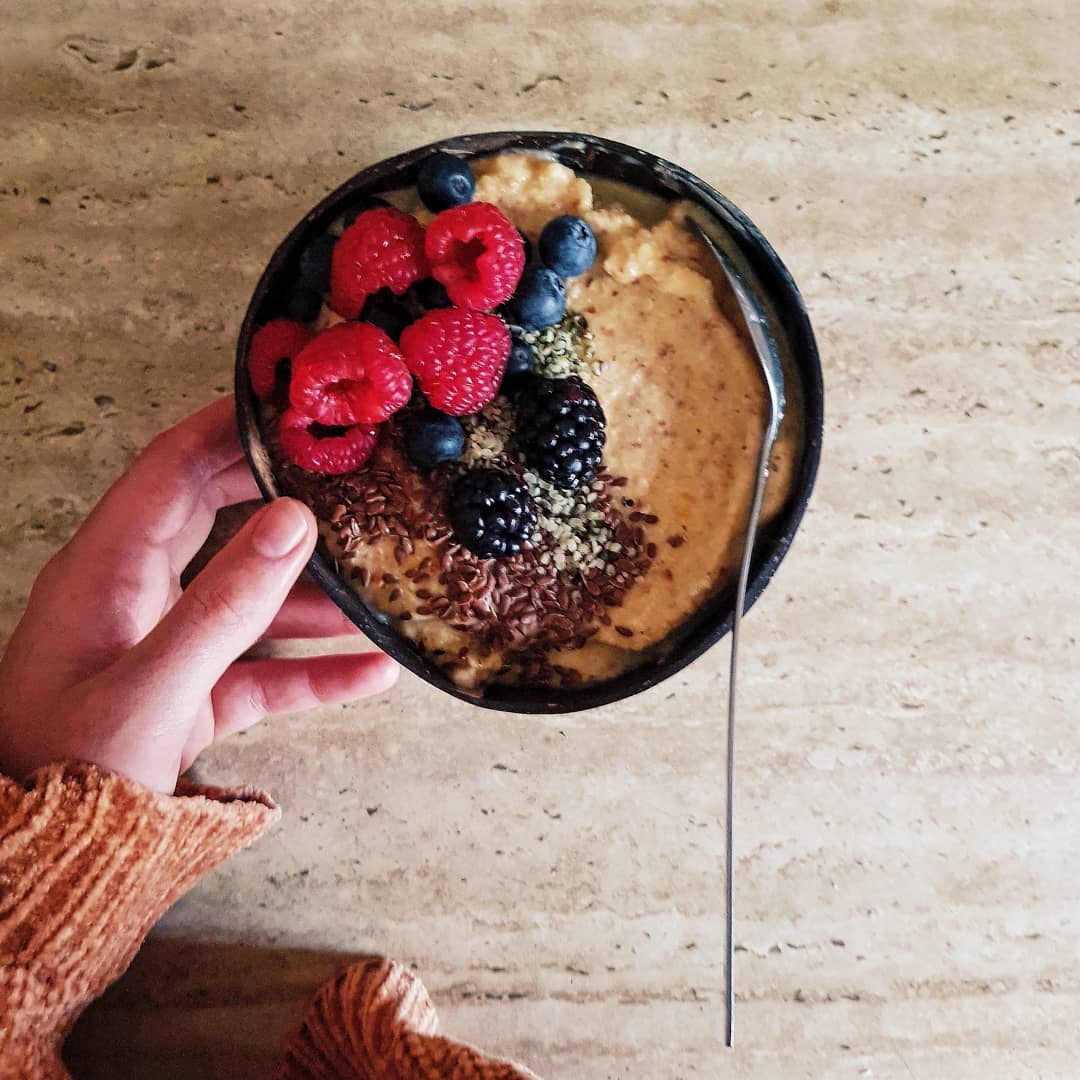 Almond Mango Banana Smoothie with Almond Milk