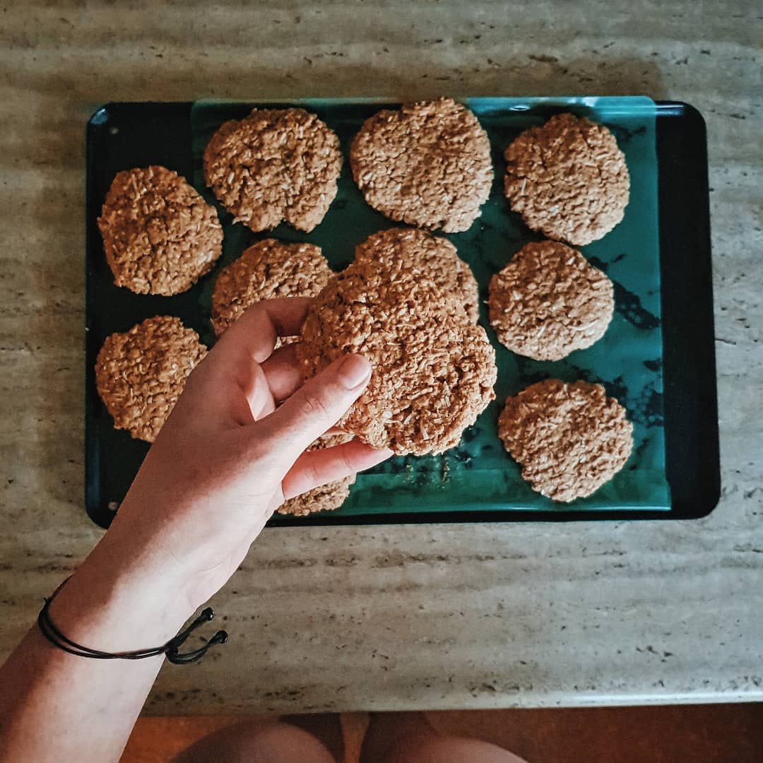 Vegan Gluten-Free ANZAC Biscuits with Coconut Sugar