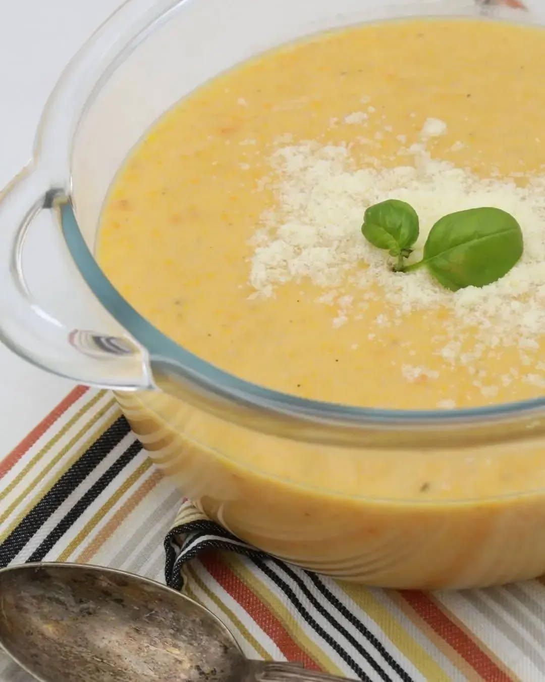 Oat Soup with Carrots and Potatoes