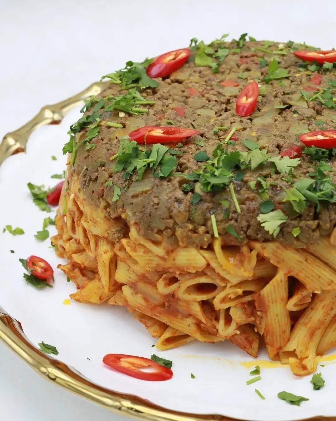 Macaroni Tagine with Meat and Cheese