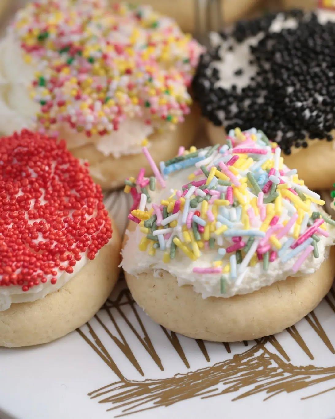 Lofthouse-Style Frosted Sugar Cookies