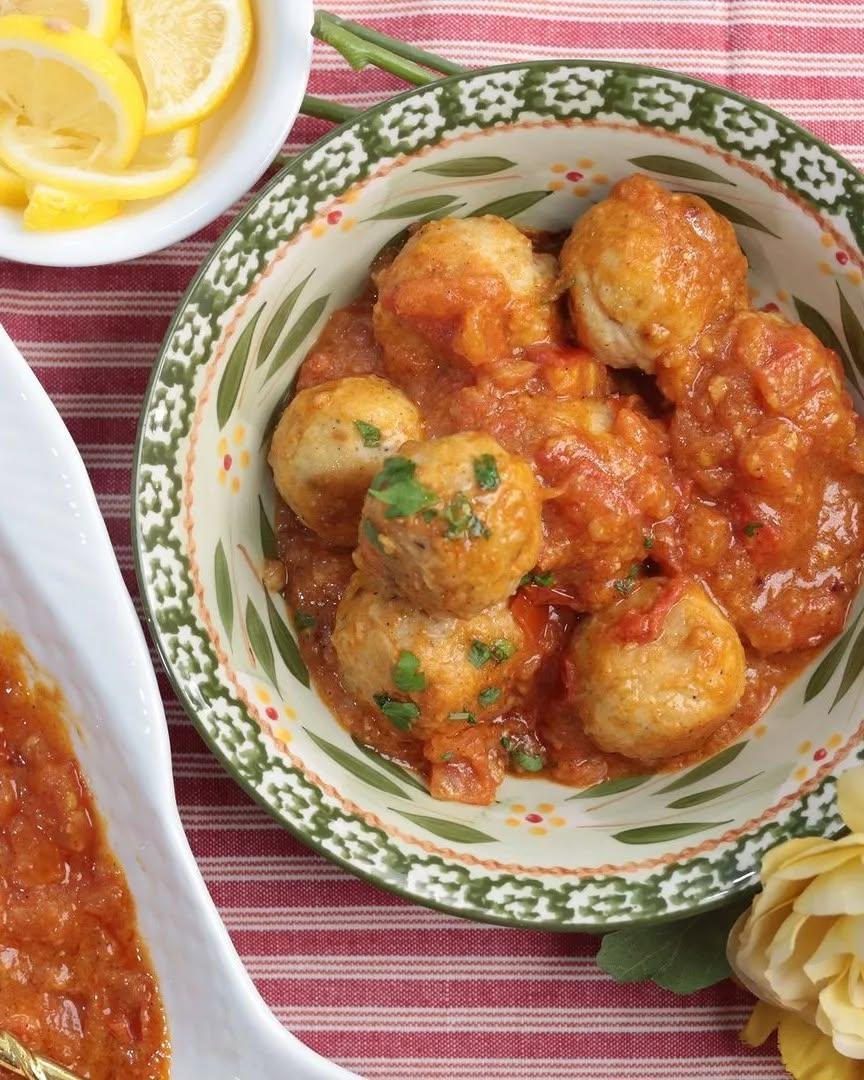 Spicy Fish Kofta with Sauce