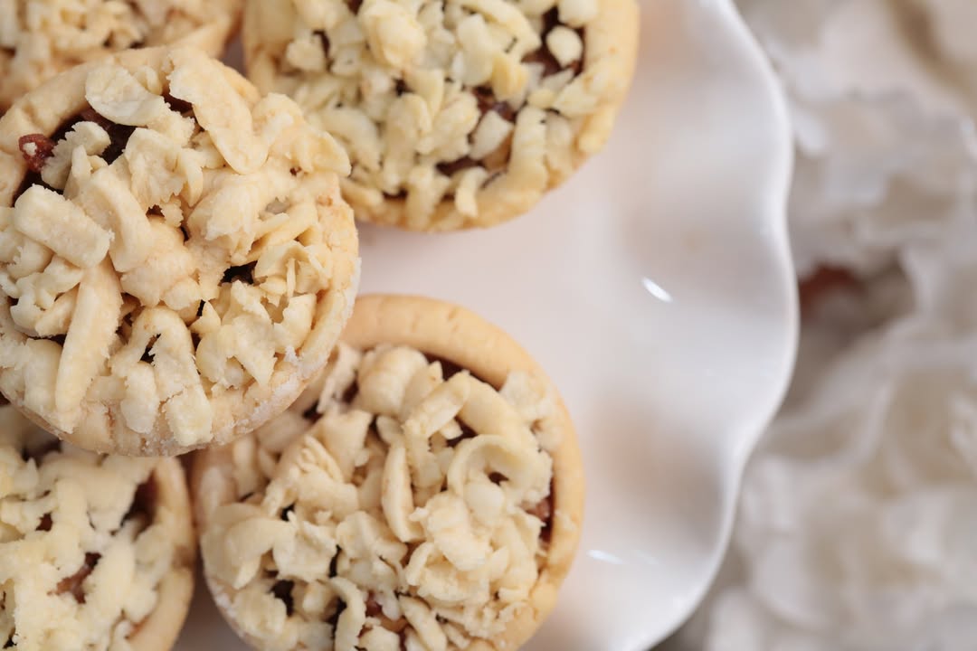 Baked Mini Apple Tarts