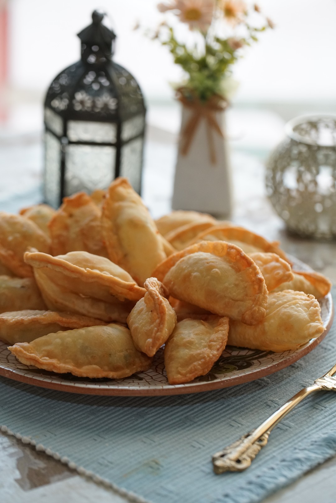 Cheese Samosa with Feta and Halloumi Filling
