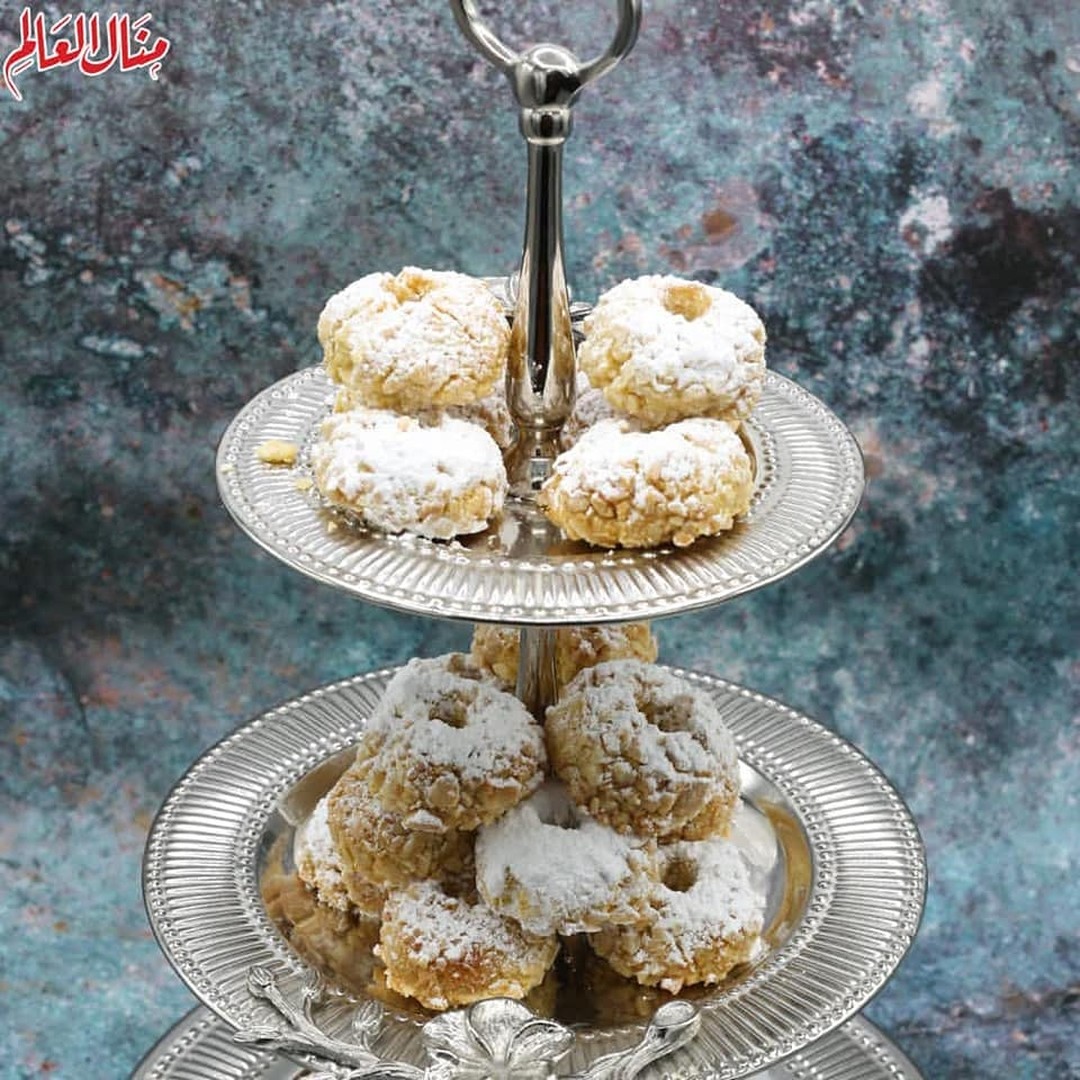 Delicious Crunchy Almond Biscuits