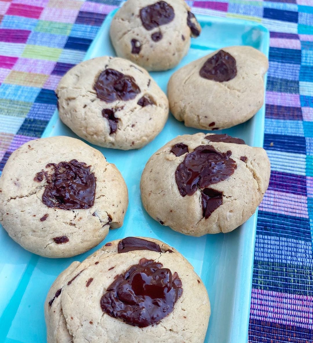 Tahini Choc Chip Cookes