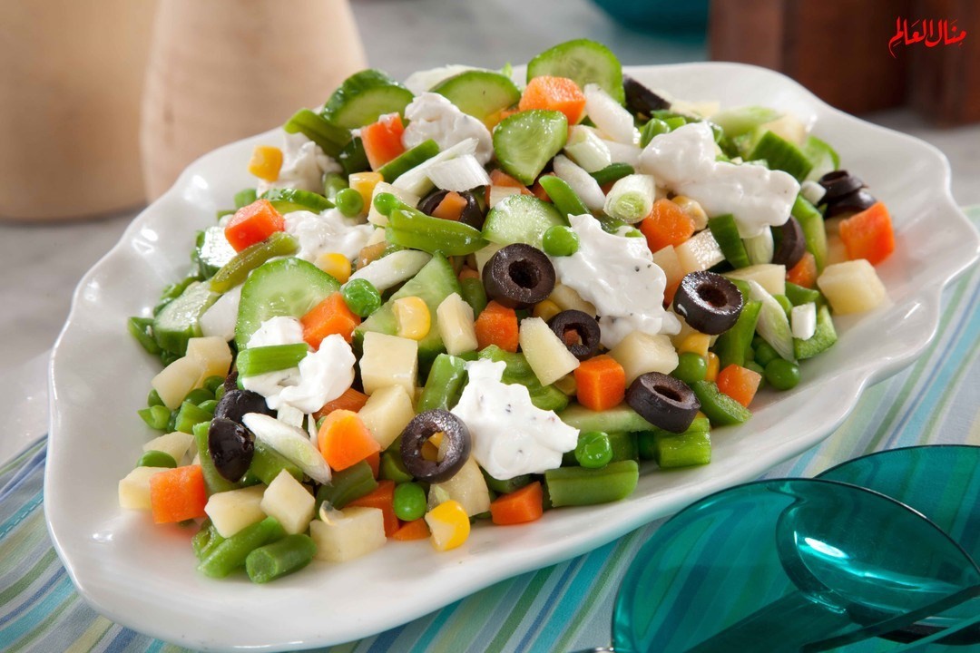 Mixed Vegetable Salad with Labneh Sauce