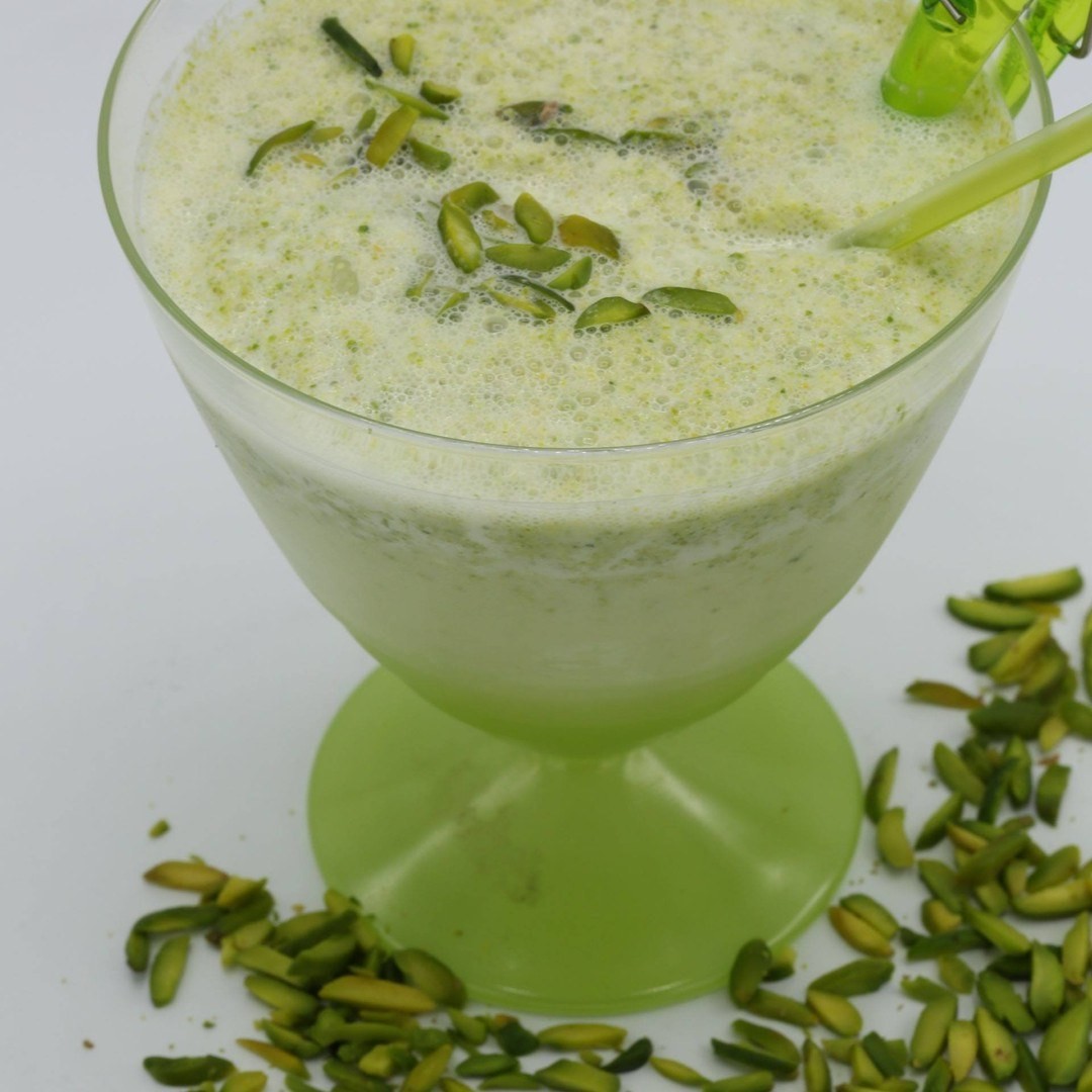 Pistachio Honey Yogurt Smoothie