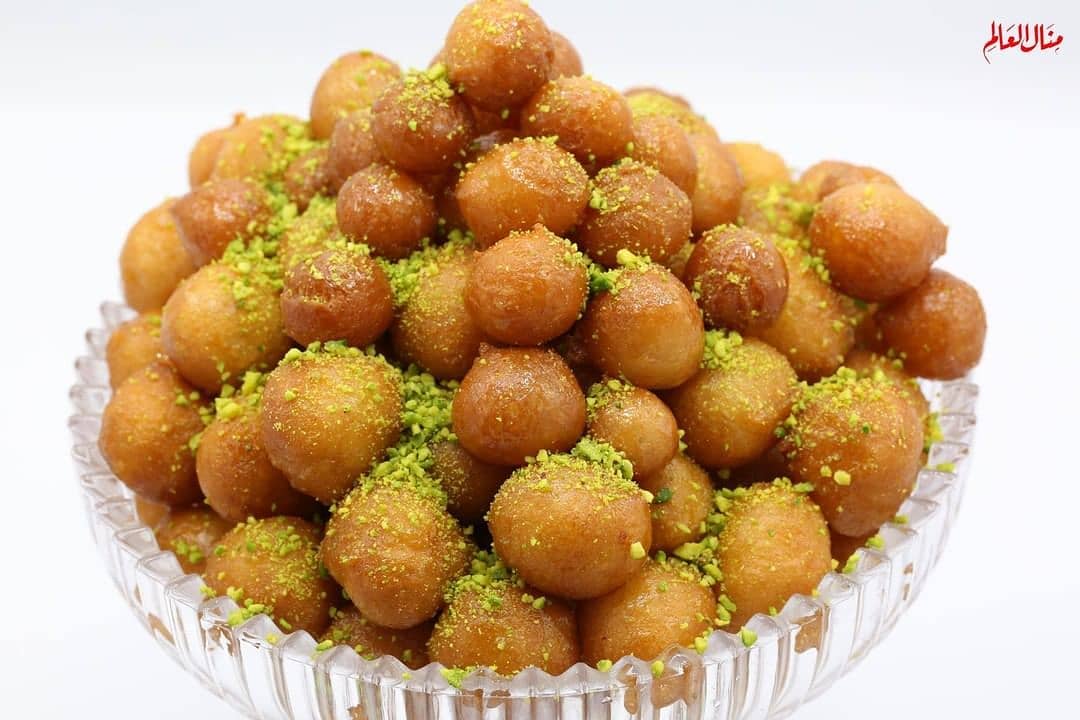 Fried Dough Balls in Syrup