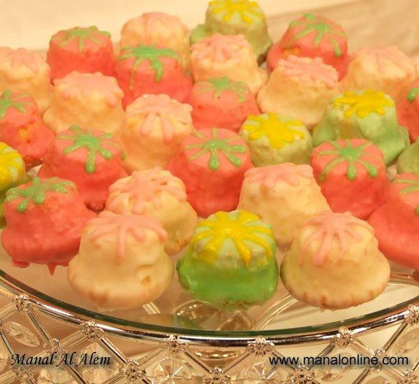 Mini Cakes for Occasions