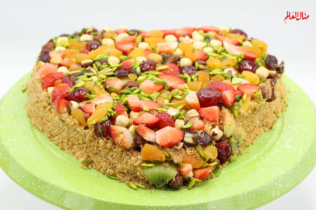 Royal Kunafa with Fruits