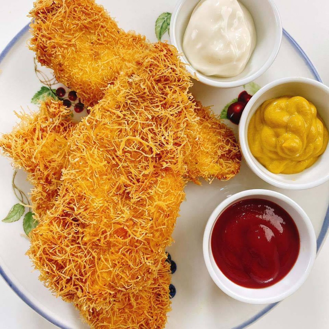 Fried Chicken with Knafeh Crust