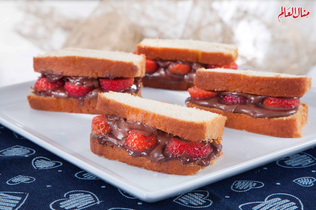 Chocolate Strawberry Pound Cake Sandwich