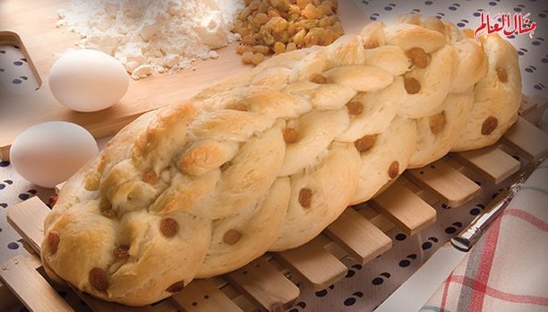 Cinnamon Raisin Braid Bread