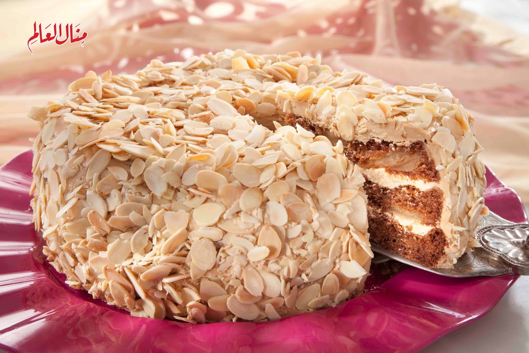 Luxurious Apple Cake with Buttercream