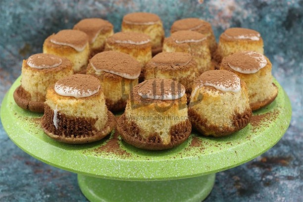 Marble Cupcakes with Chocolate Swirl