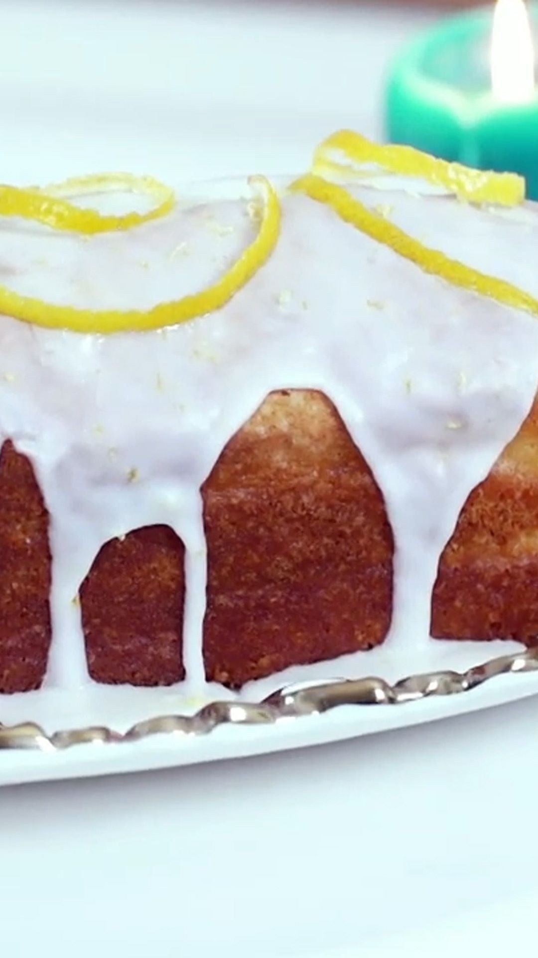 Classic Lemon Pound Cake