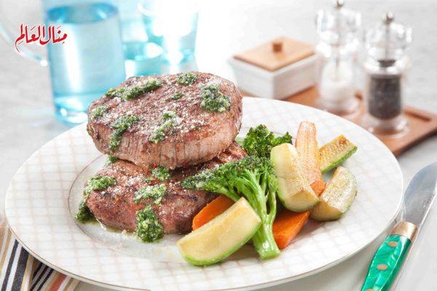 Steak with Basil Sauce
