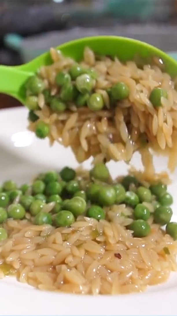 Orzo Pasta with Peas and Parmesan
