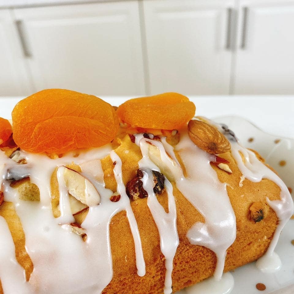 Apricot Raisin Nut Cake