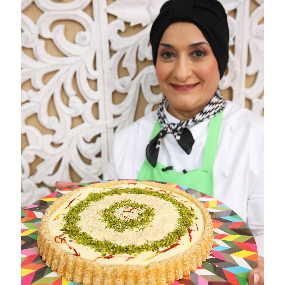Aqeeli Cake with Cheese