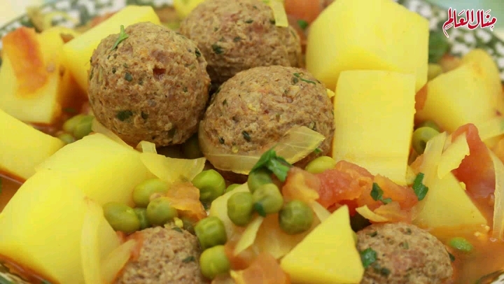 Kofta Soup with Peas and Potatoes