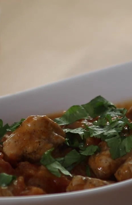 Chicken Qorma with Carrots and Tomatoes