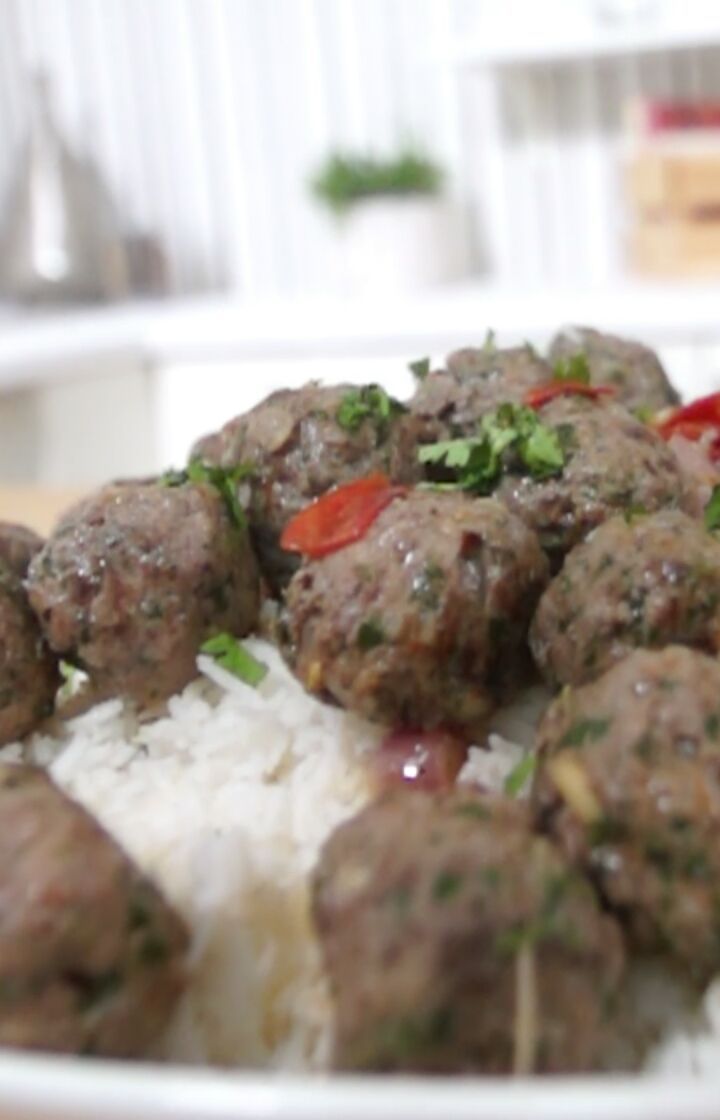 Spiced Kofta Meatballs with Vegetables