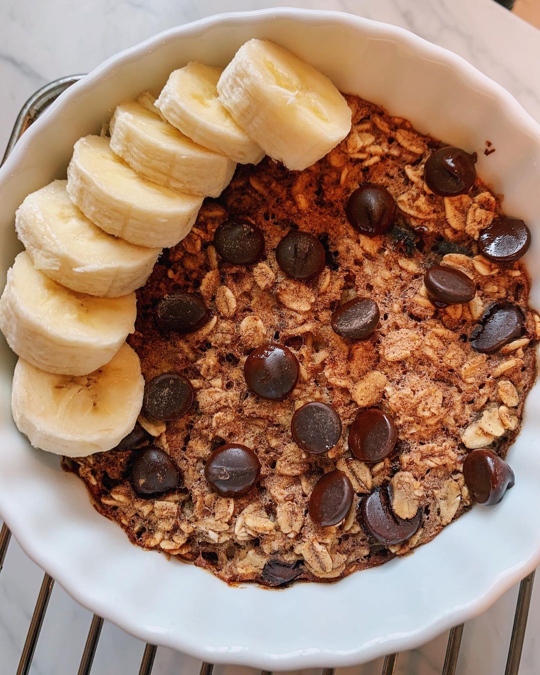 Chocolate Chip Banana Baked Oats