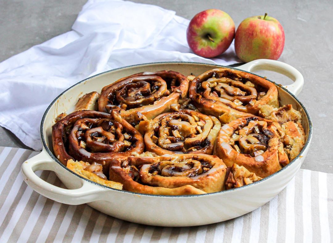 Apple and Cinnamon Rolls