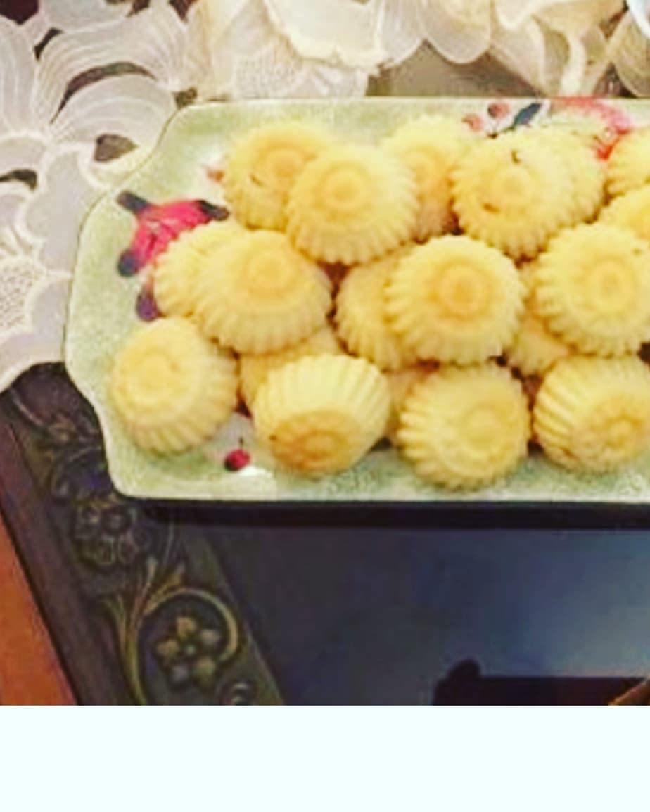 Date-Filled Ma'amoul Cookies