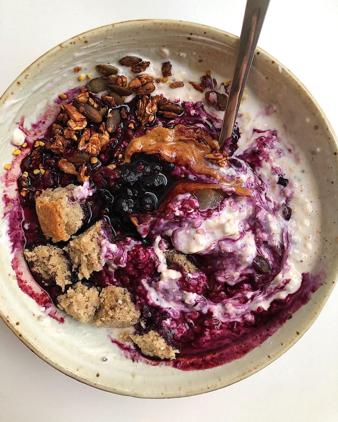 Swirly Oat Bowl for Post-Workout Fuel