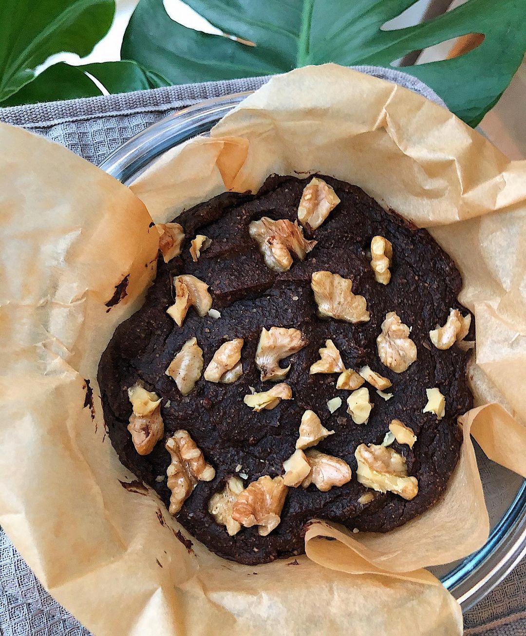 Rich Avocado Brownie Cake with Nuts