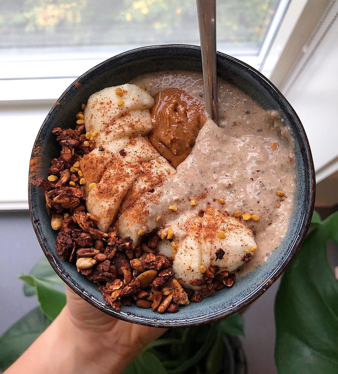 Amazingly Creamy Blended Banana Overnight Oats