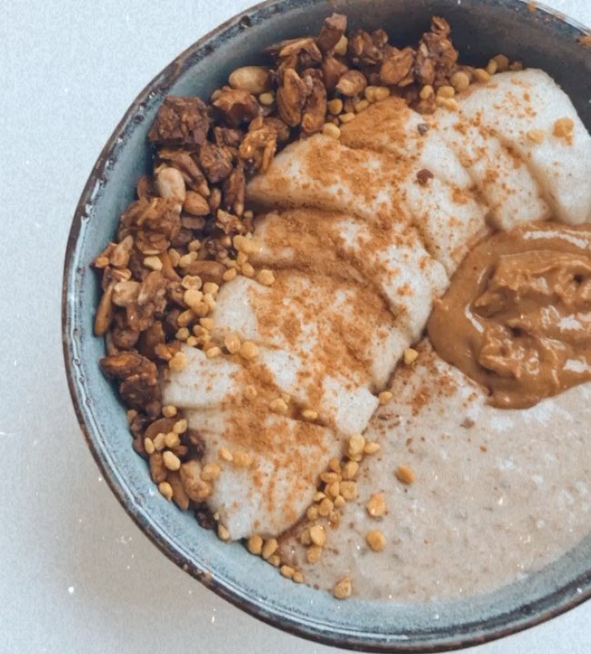 Amazingly Creamy Blended Banana Overnight Oats
