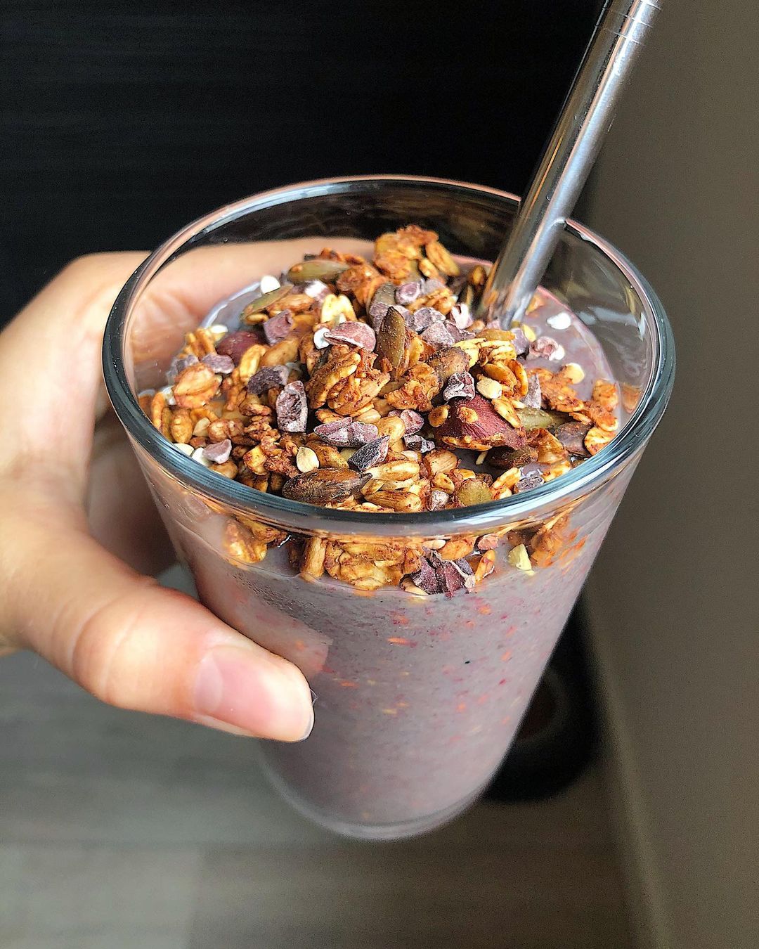 Spirulina Smoothie with Banana and Mango