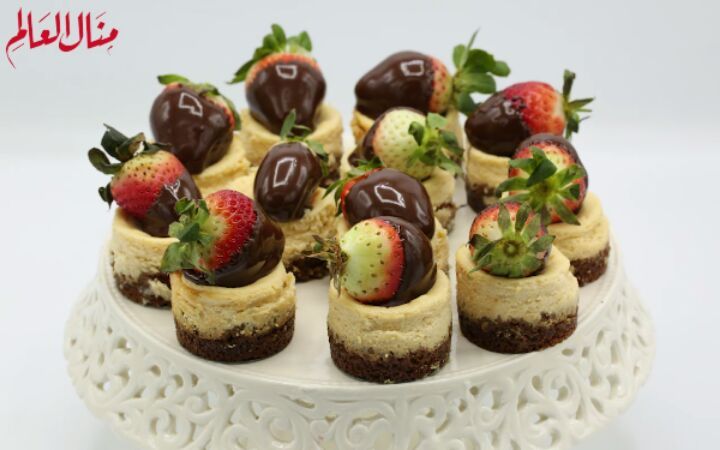 Strawberry Cheesecake with Lemon Zest
